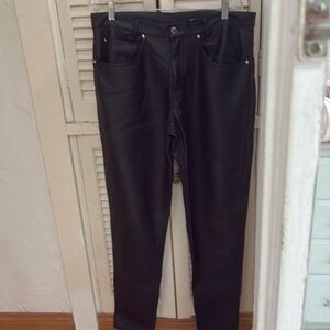 Mens soft faux leather pants in black size 36L